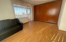 Apartament 4 camere, scara interioara, 100mp, zona Stefan cel Mare