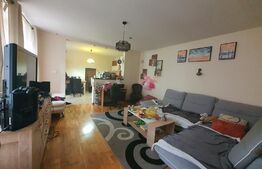 Apartament la casa, 2 camere, 76mp utili, Zona centrală
