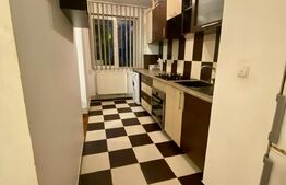 Apartament cu 2 camere, Parter,decomandat, 50mp - Beclean