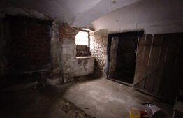 Spatiu comercial/Apartament, 114 mp, zona centrala, oras Nasaud