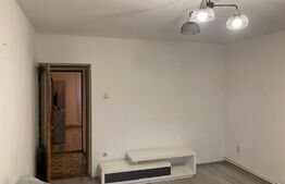 Apartament 3 camere, decomandat, etaj 2 zona lama 