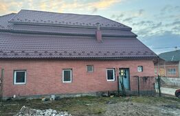 Casa 220mp, zona centrala - Beclean