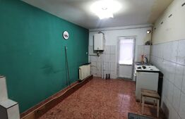 Apartament de 3 camere, 70 mp utili, parter, zona Han