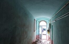 Apartament la casa si curte interioara in inima orasului