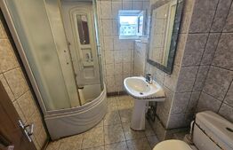 Apartament 4 camere decomandate - zona Stefan cel Mare