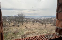 URGENT - CASĂ LA ROȘU CU TEREN 5 ARI