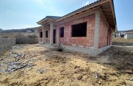 Casa La Rosu Pe Dealul Jelnei 119mp Utili