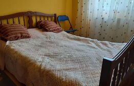 Casa de vacanta la 30 de km de oras, rulota bonus