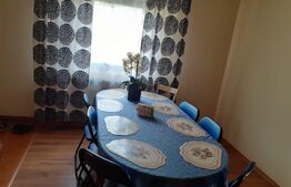 Casa de vacanta la 30 de km de oras, rulota bonus