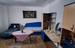 Apartament cu 2 camere,  decomandat, 50mp - zona Han