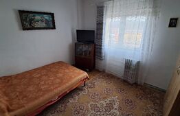 Apartament cu 2 camere,  decomandat, 50mp - zona Han