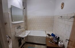 Apartament cu 2 camere,  decomandat, 50mp - zona Han