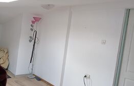 Aartament 2 camere decomandat zona Codrisor 