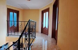 Casa 4 camere/ Teren 10 arii/ Unirea