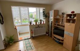 Apartament 3 camere, semidecomandat, 50 mp