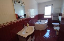 Casa 5 camere,3 bai,150mp,decomandata,P+M,2 garaje,12 km de Bistrita