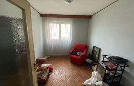 Apartament 4 camere, 80mp, decomandat, parter inalt, oras Nasaud