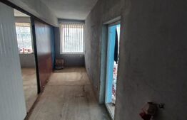 Casa -Cladire in apropire de Luk Oil, DN17 la 10 km de Bistrita