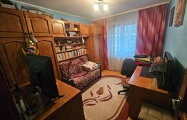 Aparament 3 camere, 66mp, decomandat, Sud