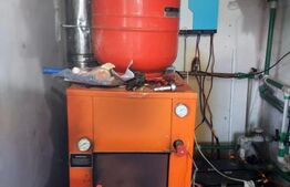 Casă 6 camere, 200mp, 4800mp teren, Galații Bistriței