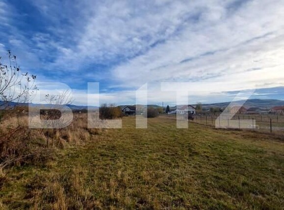 Teren de vânzare Est - 143558TV | BLITZ Bistriţa | Poza1