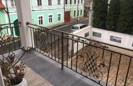 Apartament la casa de lux ,83 mp,decomandat,etaj 1, parcare, zona Ultracentrala