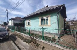 Casa 90 mp,+anexe+1000 mp de teren,Valea Bargaului,18 km distanta de Bistrita!!