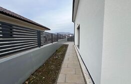 Casa noua 110mp cu curte