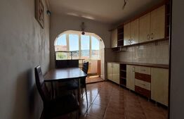 Apartament 2 camere, 53 mp, balcon, zona Stefan cel Mare