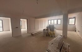 Apartament 4 camere, 140 mp, decomandat, zona Centrala 