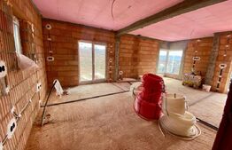 Casă Individuală de vânzare, 114 mp, 500 teren, zona Valea Rusului