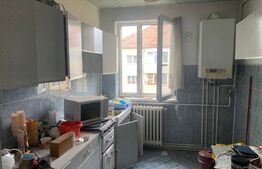 Apartament 4 camere, 80mp, zona Sud