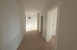 Apartament 3 camere, finisat lux, bloc nou, zona strada Libertatii