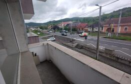 Apartament 3 camere, 76 mp, zona Viisoara