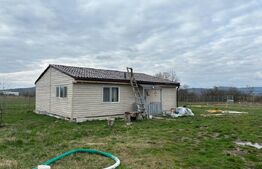 Cabana la 8km de Bistrita