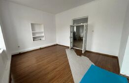 Casa de vanzare in centru orasului ideal ca si spatiu comercial