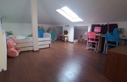 Apartament 2 camere, zona Decebal , cu scara interioara