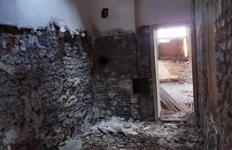 Apartament la casa si curte interioara in inima orasului