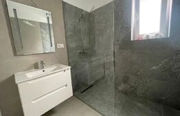 Apartament cu 2 camere, 69 mp, balcon, zona de Centura 