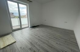 Apartament cu 2 camere, 69 mp, balcon, zona de Centura 