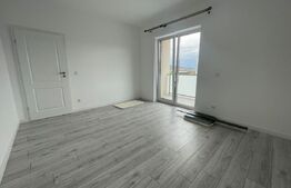 Apartament cu 2 camere, 69 mp, balcon, zona de Centura 
