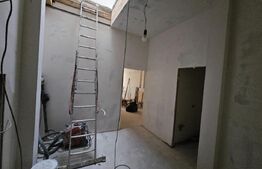 Apartament 4 camere, 115 mp, decomandat, zona Central