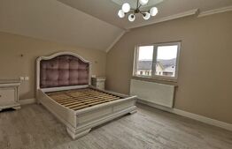 Casa modernă cu 5 camere și 10 ari de teren, Unirea