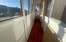Apartament 4 camere, scara interioara, 100mp, zona Stefan cel Mare