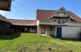 Casa de vanzare budacu de sus 240 mp utili, teren 11.5 ari