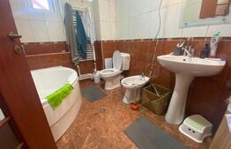 Apartament de 3 camere, 99 mp, decomandat, Calea Moldovei