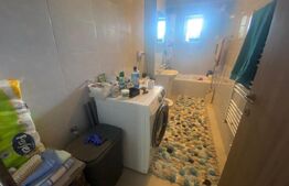 Apartament 3 camere bloc nou, balcon si parcare, zona sud etaj 2