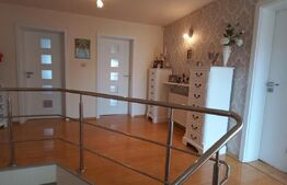 Casa cu o suprafata utila de 286mp, teren cu 582 mp, zona Libertatii