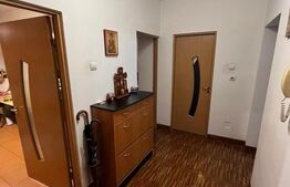 Apartament 2 camere zona Cr Vivu