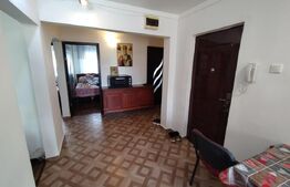 Apartament 4 camere,decomandat, zona Cr Vivu